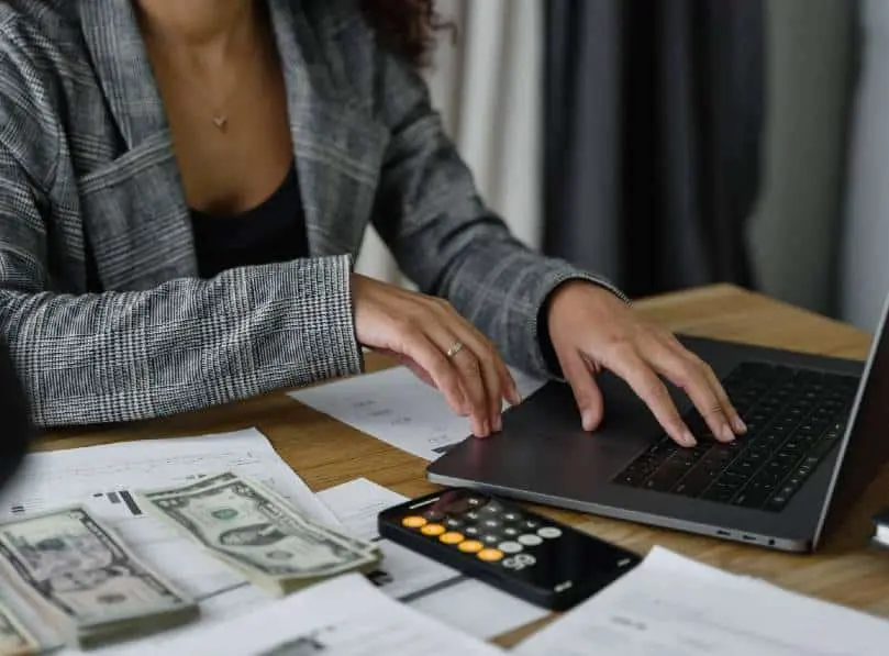 Creating a Salary Budget for Workers