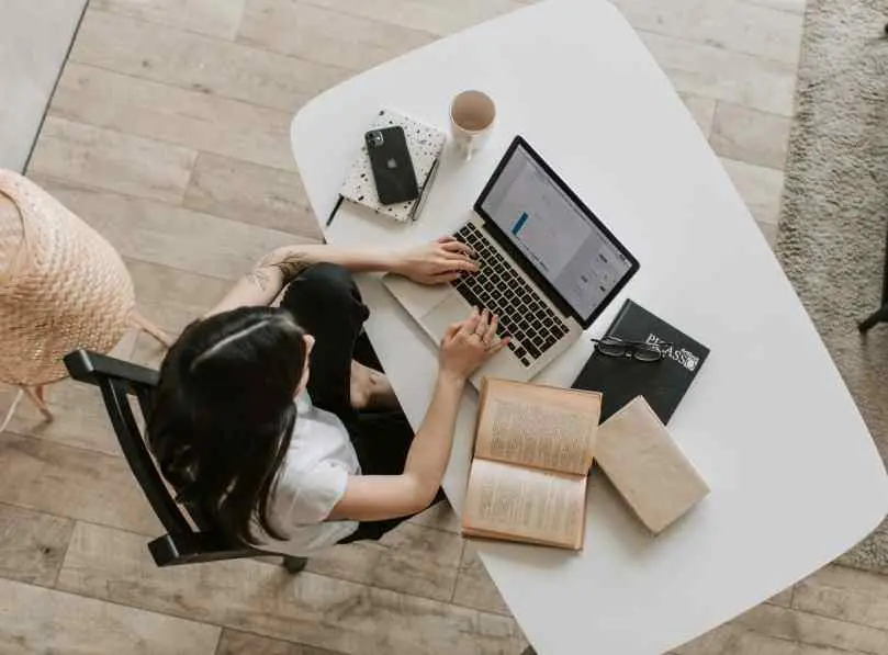 Managing Contingent Workforce in 2024: Tips and Strategies