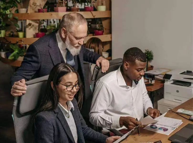 Managing Performance through Continuous Total Rewards