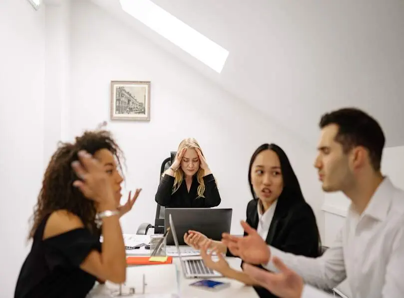 7 Conflict Resolution Skills Every Employee Needs