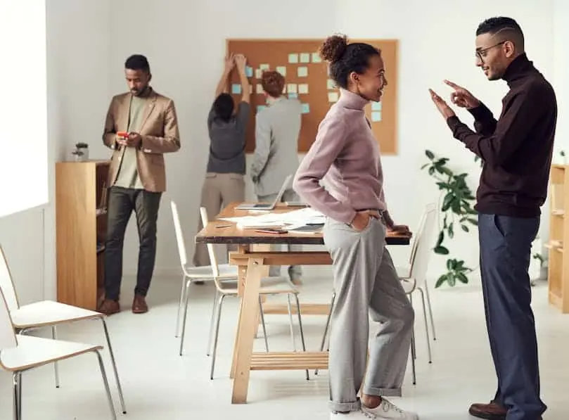 6 Powerful Tips to Set Effective Employee Goals for the New Year