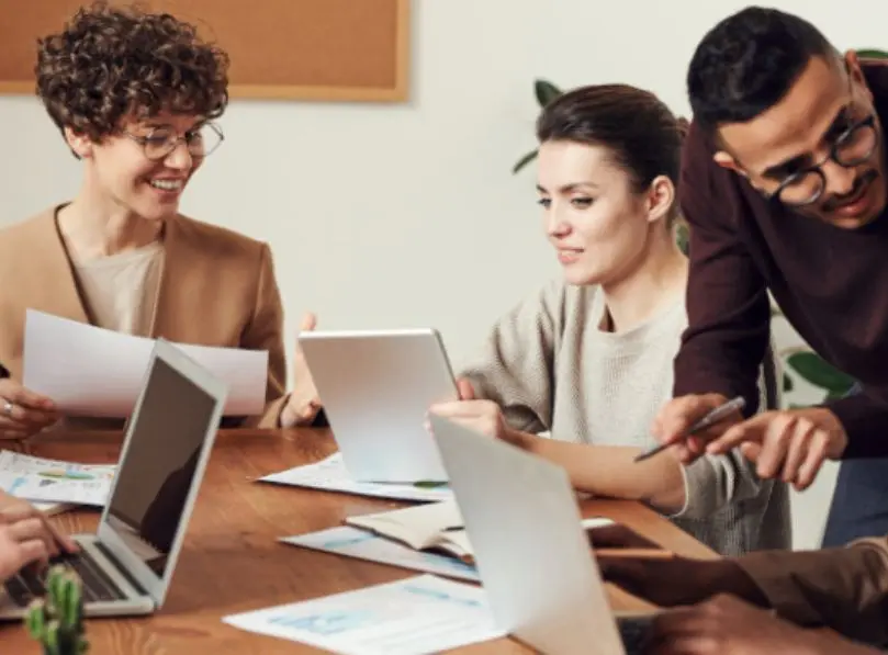 New employee onboarding checklist