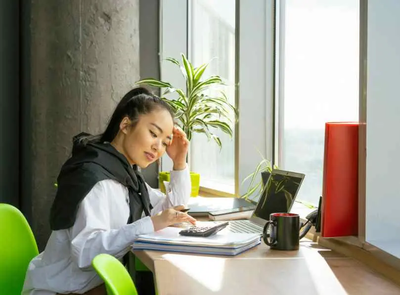 Payroll Journal Entries: The Complete Guide for Beginners