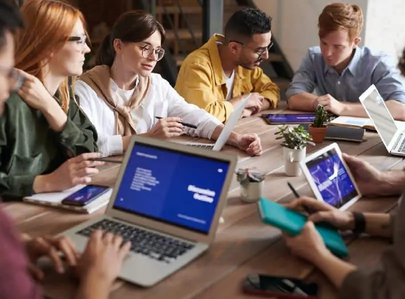 A Guide to Setting Salary Range Widths by Profession