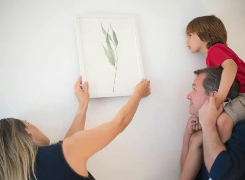 Top parental leave policy examples for modern workplaces