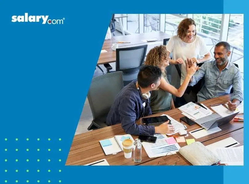 A Definitive Guide to Communicating Total Rewards Effectively